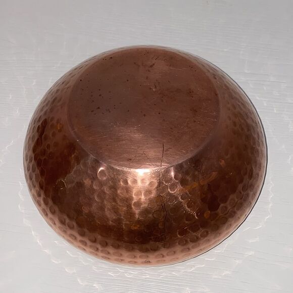 Vintage Hammered Copper Bowl Approximately 3" H X 7.25" Round - Picture 12 of 12